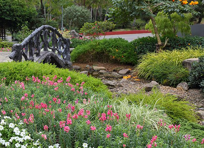 garden-flowers-bridge.jpg